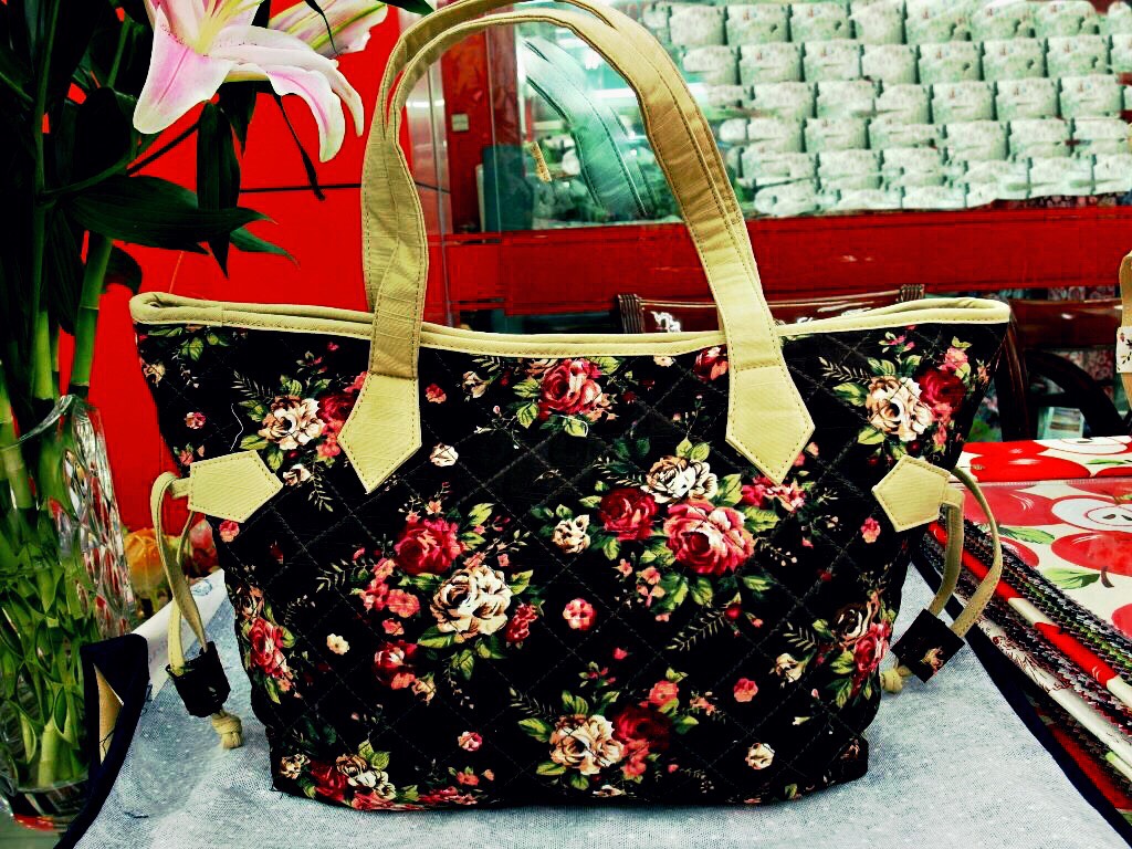 ผ้าทำม่าน เอทีเอ็ม เดคอร์ ตัดเย็บทำกระเป๋าสวย ลายดอกไม้ วินเทจ