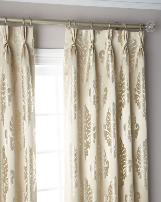 ผ้าม่านจีบ สวย รางโชว์ ร้านผ้าม่าน