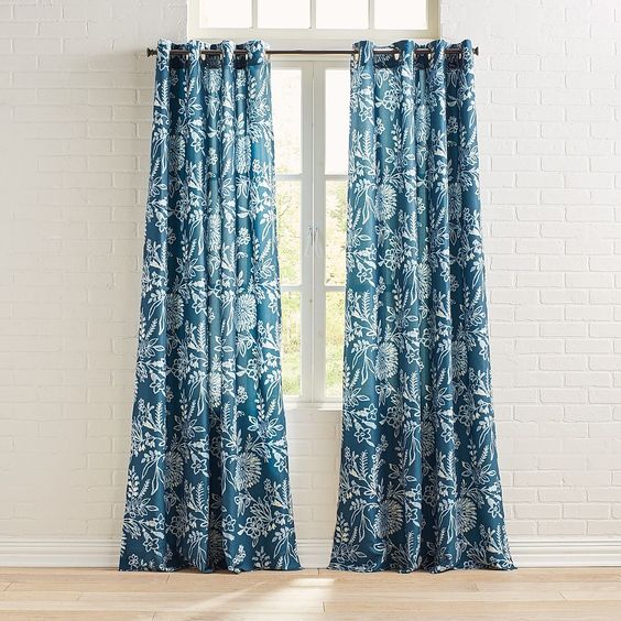 ผ้าม่าน batik