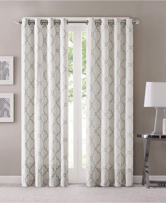 เลือกสีผ้าม่านที่เป็นมงคล เรียกโชคเรียกทรัพย์ ช่วยให้ประสบความสำเร็จ