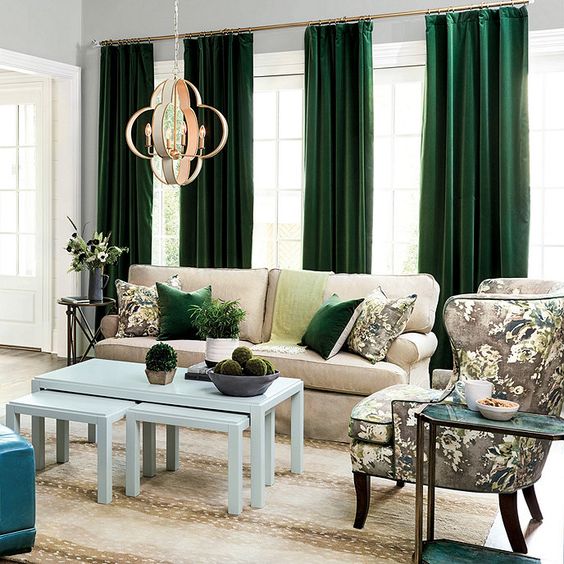 ผ้าม่านสีเขียวนำโชคลาภให้คนที่เกิดวันอาทิตย์