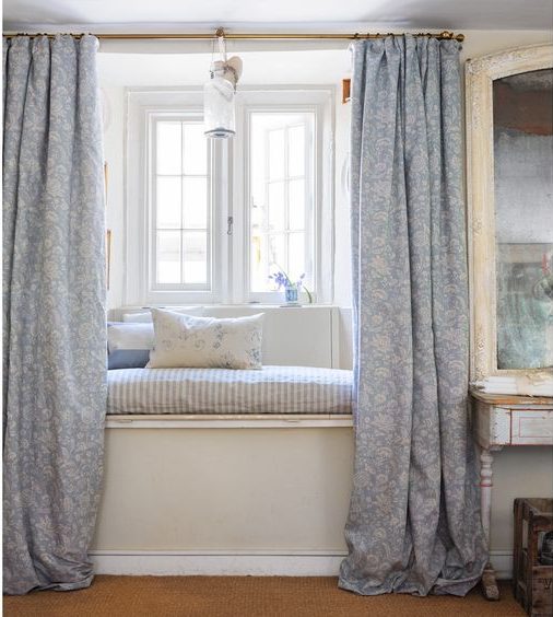 เลือกสีผ้าม่านที่เป็นมงคล เรียกโชคเรียกทรัพย์ ช่วยให้ประสบความสำเร็จ