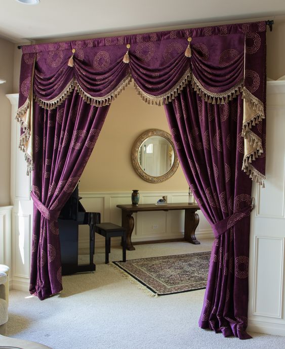 ผ้าม่าน หลุยส์ สวยหรู เพิ่มมิติความหรูหราให้บ้านดูภูมิฐาน มีระดับ ผ้าม่านหลุยส์มีเสน่ห์ในสไตล์ Charming & Elegant