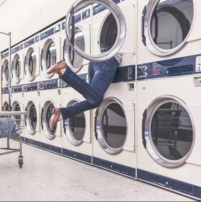 การซักผ้าม่านเป็นเรื่องที่ยุ่งยากเหลือเกิน