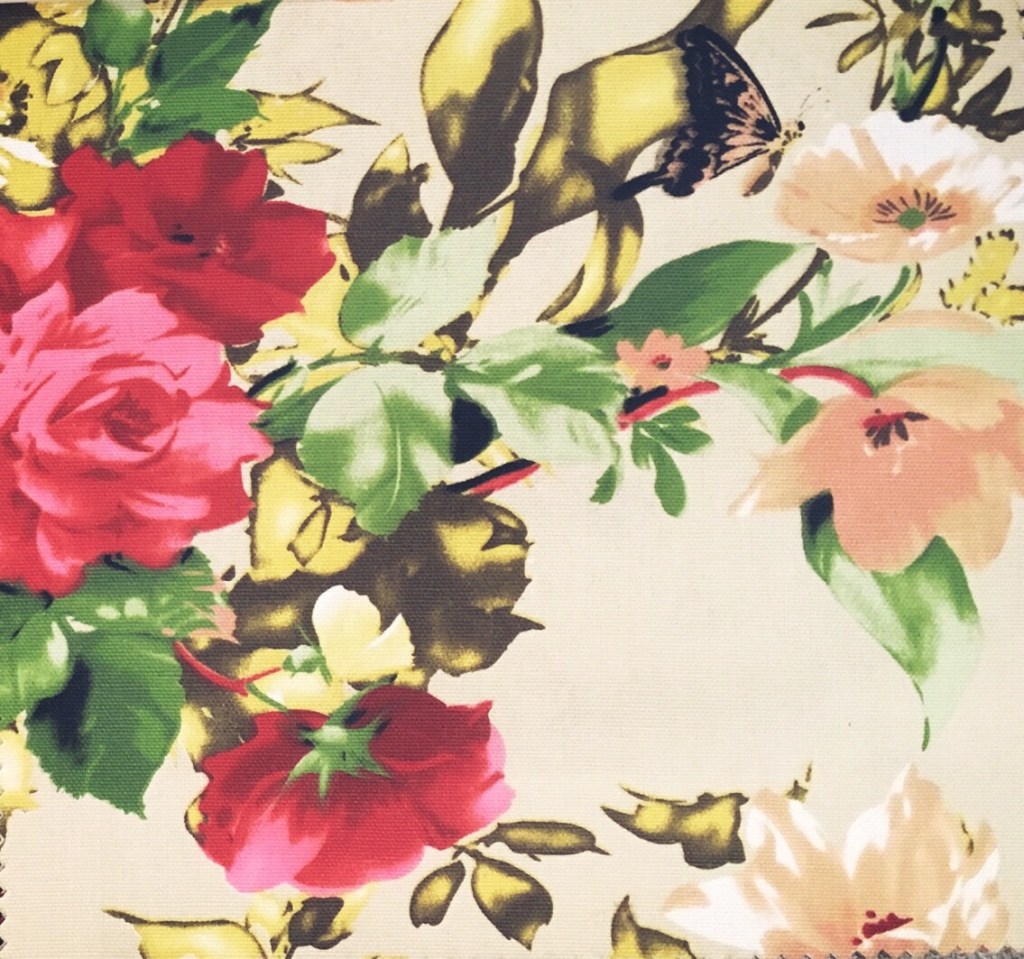 ผ้าลายวินเทจ ใช้สำหรับตัดเย็บตกแต่งบ้าน ตัดทำผ้าม่าน ผ้าหุ้มเบาะ ผ้าปูโต๊ะ ผ้าบุเฟอร์นิเจอร์ต่างๆ เป็นผ้าอเนกประสงค์