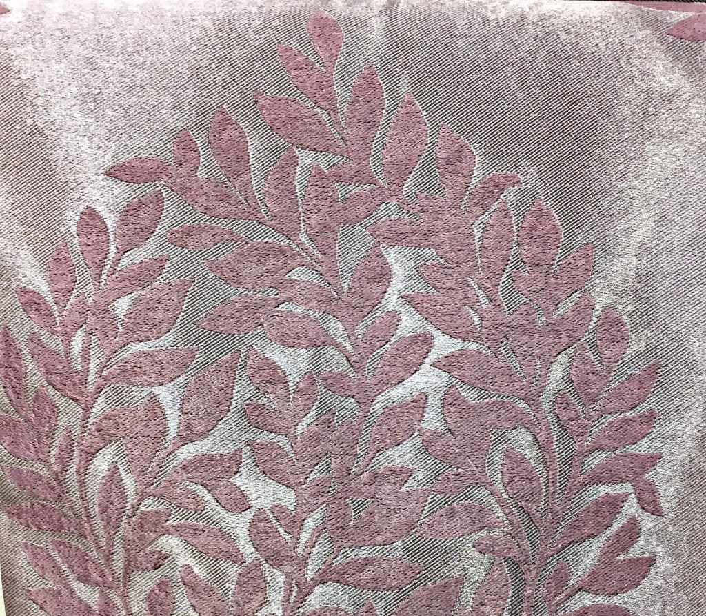 ร้านขายผ้าทำม่านและมีบริการตัดเย็บผ้าม่าน เอทีเอ็ม เดคอร์