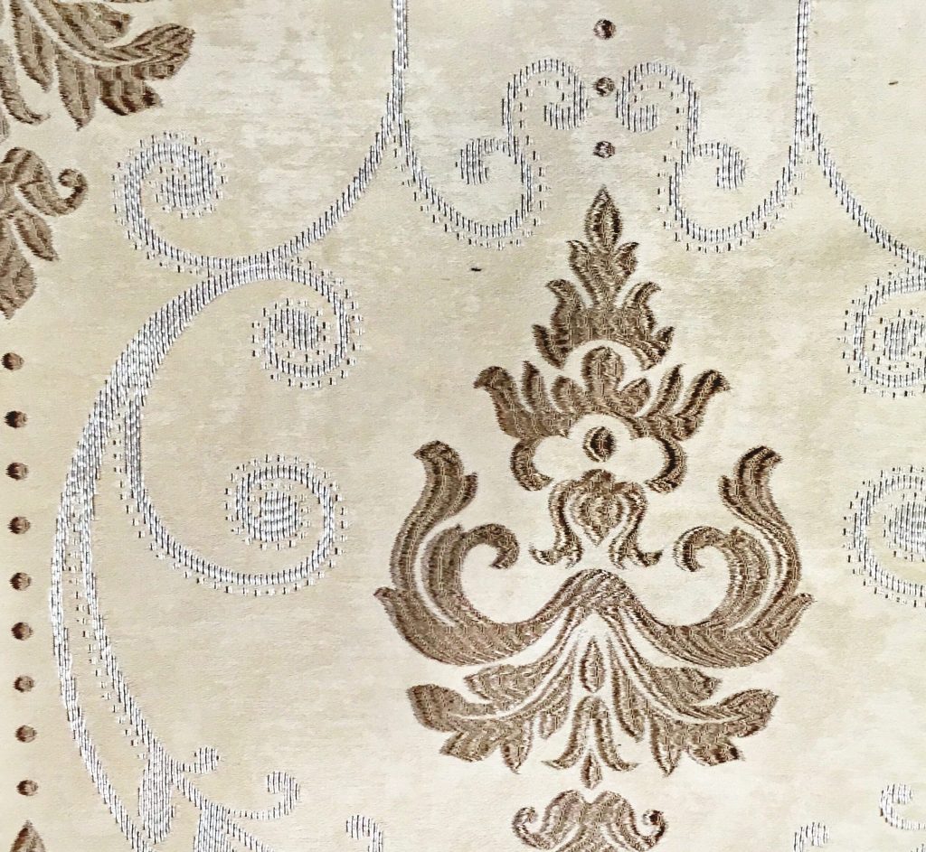 ร้านขายผ้าทำม่านและมีบริการตัดเย็บผ้าม่าน เอทีเอ็ม เดคอร์ พาหุรัด