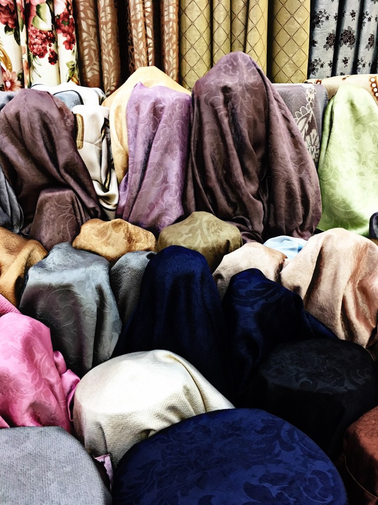 ผ้าตัดเย็บม่าน ผ้าม่านสวย ผ้าทำม่าน พาหุรัด คุณภาพเกรด เอ ราคาถูก ร้านขายผ้าทำม่าน