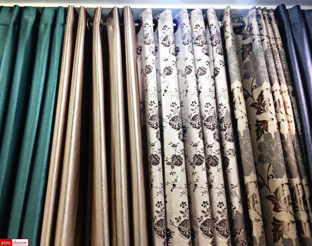 Curtain fabric Shop FABRIC PLUS sells curtain materials and curtain fabrics in Bangkok Pahurat (Phahurat) across the road from China World, on same side as India Emporium, near The Old Siam and Chinatown