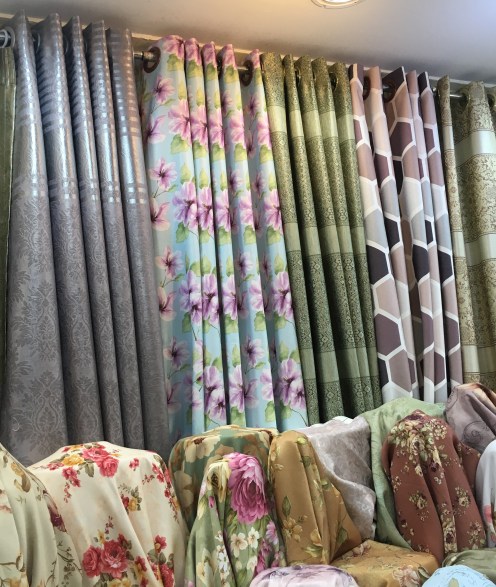 ผ้าม่านสวย ราคาถูก ราคาส่งสำเพ็งพาหุรัด