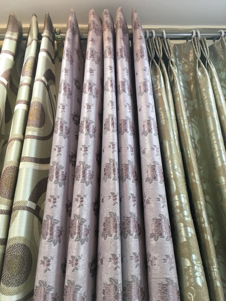 ผ้าม่านสวย ราคาถูก ราคาส่งสำเพ็งพาหุรัด