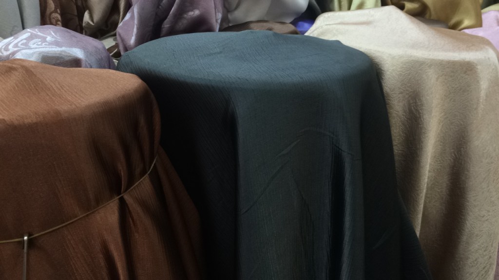 ผ้าม่านสวย ราคาถูก ราคาส่งสำเพ็งพาหุรัด