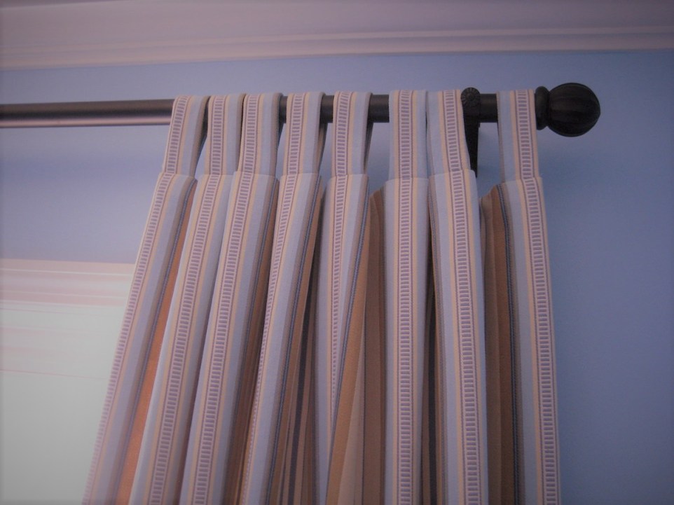 ผ้าม่านคอกระเช้า