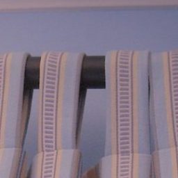 ผ้าม่านคอกระเช้า