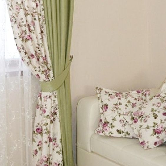 ผ้าม่านวินเทจ ตัดเย็บคู่กับหมอนอิง