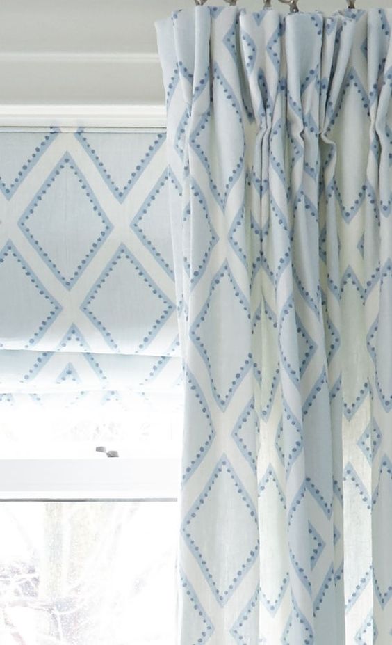 ตกแต่งผ้าม่านสวย สีฟ้า น้ำเงิน สวยงาม เสน่ห์ธรรมชาติ