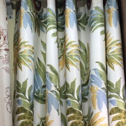 ติดผ้าม่านในบ้านสไตล์ “Tropical” มนต์เสน่ห์ธรรมชาติ 100%