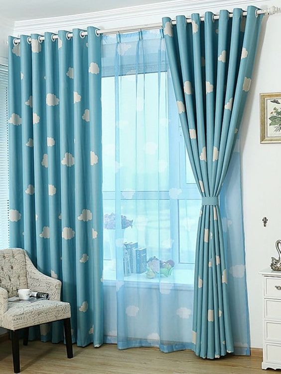 ตกแต่งผ้าม่านสวย สีฟ้า น้ำเงิน สวยงาม เสน่ห์ธรรมชาติ