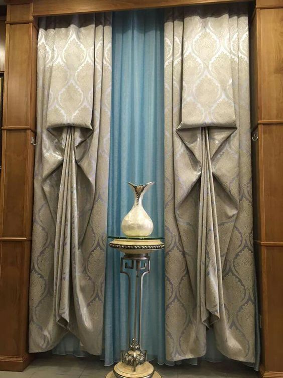 ผ้าม่านสวยๆ ตัดเย็บโดดเด่น ตกแต่งแบบหรูหรา แหวกแนว