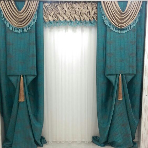 ผ้าม่านสวยๆ ตัดเย็บโดดเด่น ตกแต่งแบบหรูหรา แหวกแนว