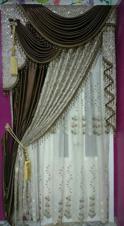 ผ้าม่านสวยๆ ตัดเย็บโดดเด่น ตกแต่งแบบหรูหรา แหวกแนว