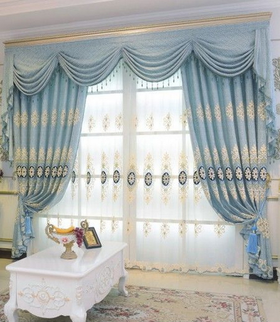 ผ้าม่านสีฟ้า หลุยส์ โปร่งและทึบเข้าชุด