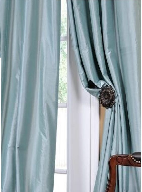 ตกแต่งผ้าม่านสวย สีฟ้า น้ำเงิน สวยงาม เสน่ห์ธรรมชาติ