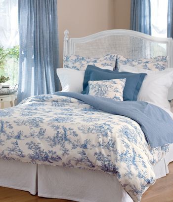 ผ้าม่านสีฟ้า น้ำเงิน ตกแต่งผ้าม่านสวยงาม เสน่ห์ธรรมชาติ