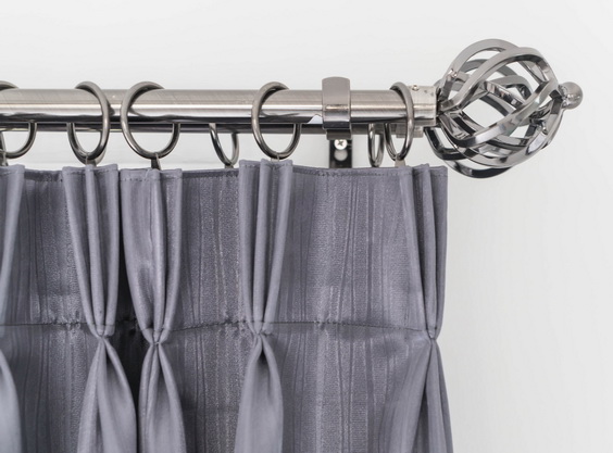 ผ้าม่านจีบ รางโชว์ สีเงินสวยหรู