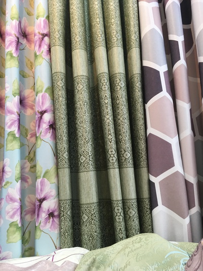 ร้านผ้าม่าน ขายส่งผ้าม่าน สวยๆ ราคาถูก รับติดตั้งผ้าม่านทุกที่ในกรุงเทพฯ