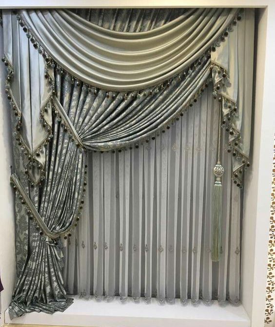 ผ้าม่านสีเทา มีหลากหลายเฉดหลากหลายโทน เข้ากับการตกแต่งภายในแนวโมเดิร์น ดูทันสมัย เรียบหรู