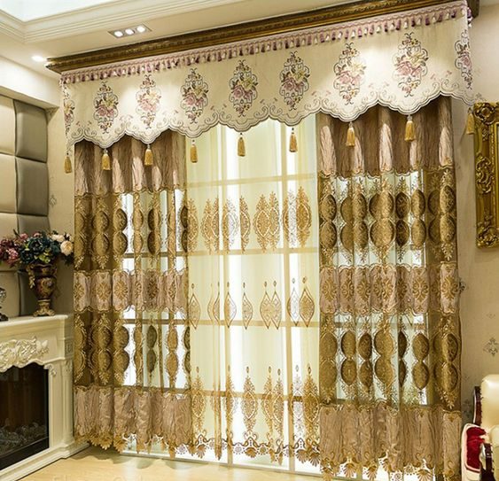 ผ้าม่านสีทอง สวยๆ