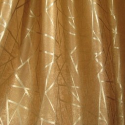 ผ้าม่านสีทอง สดใส สว่างตา