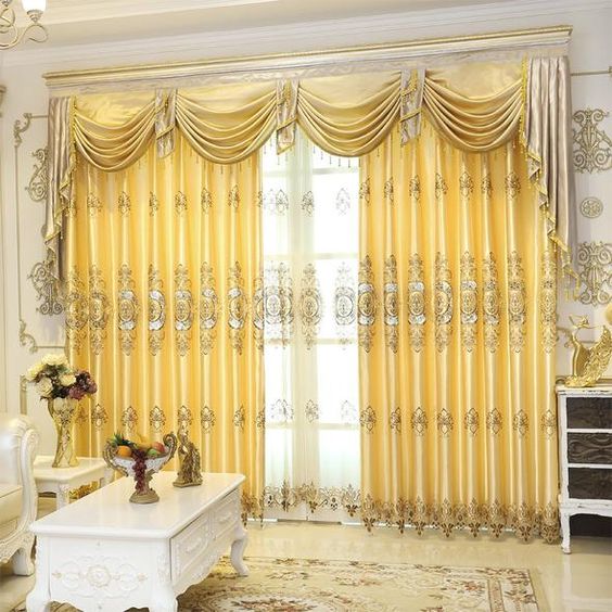 ผ้าม่านสีทอง สวยๆ