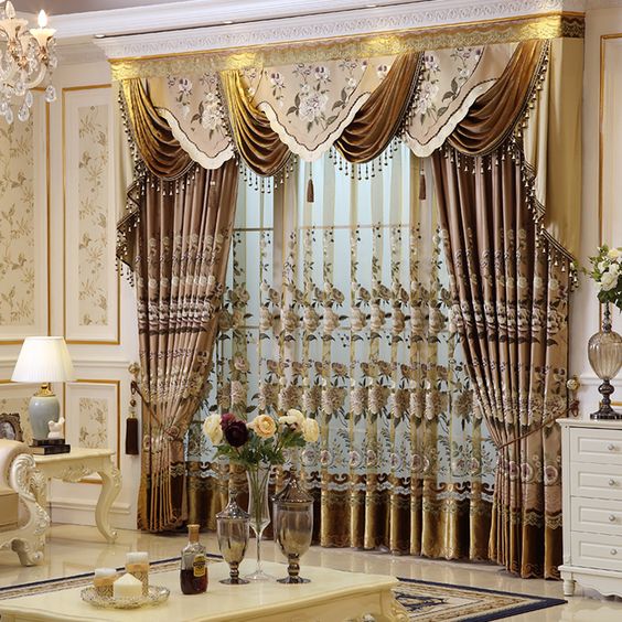 ผ้าม่านสวยๆ ควรมีลอน เพื่อให้ผ้าม่านดูภูมิฐาน มีเสน่ห์ลงตัว