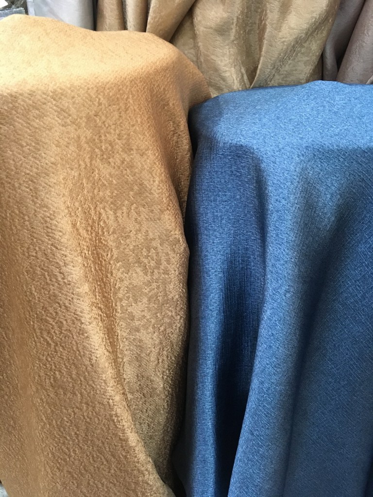 ผ้าม่านกันUV สวยๆ คุณภาพสูง ราคาถูก ร้านผ้าม่าน แฟบริค พลัส อยู่ถนนพาหุรัด