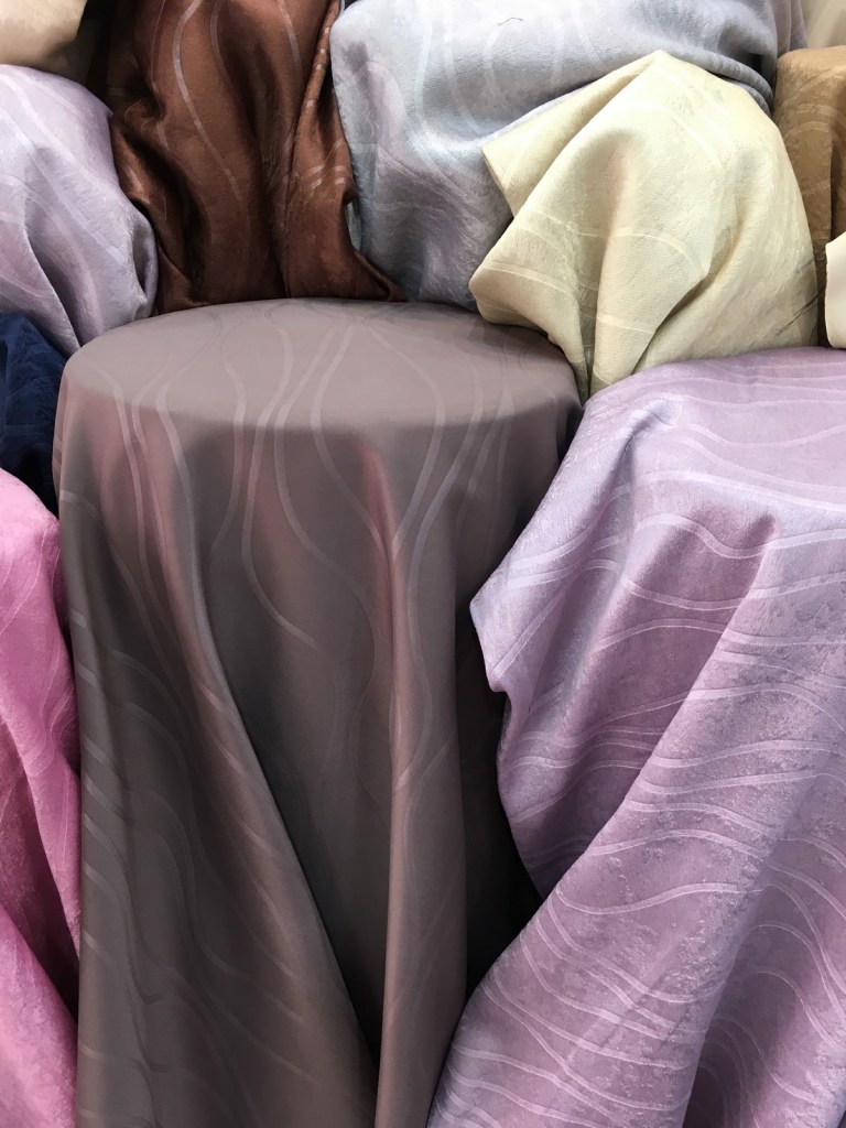 ผ้าม่านกันUV ทอแน่น เหนียว กันแสงและความร้อนได้อย่างดีเยี่ยม