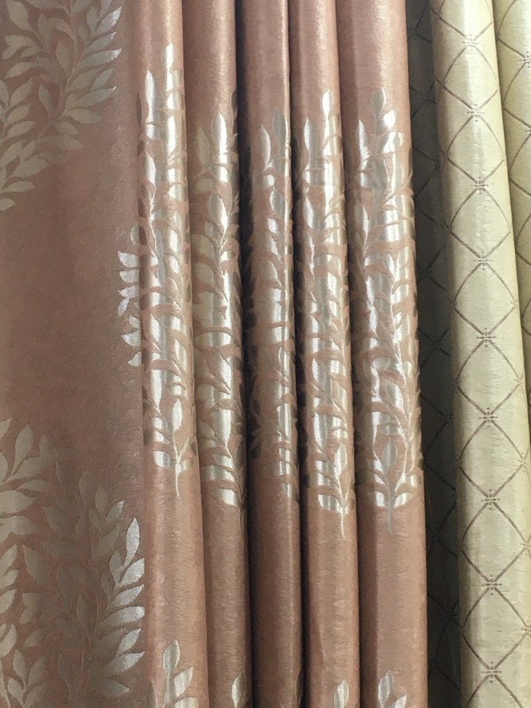 ผ้าม่านกันแสง UV ดิมเอาท์ สวยสองหน้า