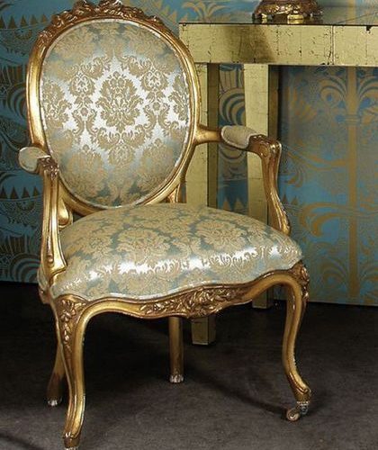 ผ้าม่านลายหลุยส์ สวยงาม Aristocrat เลิศหรู กับการตกแต่งสไตล์ Classic Victoria