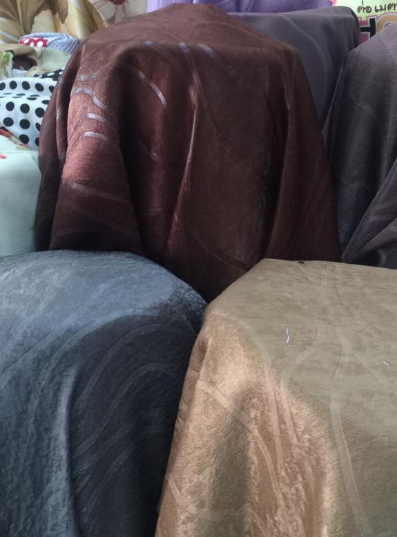 ผ้าม่านกันUV ผ้าทำผ้าม่านสวยๆ ผ้าเย็บผ้าม่าน เนื้อหนานุ่ม กันUV สวยมาก สไตล์โมเดิร์น เนื้อผ้าคล้ายผ้ากำมะหยี่ ร้านผ้าม่านพาหุรัด สวย ราคาถูก บริษัท แฟบริค พลัส แหล่งผ้าทำผ้าม่านประเทศไทย