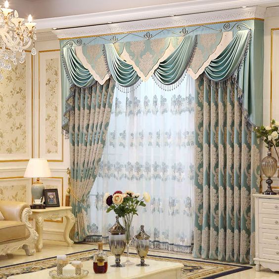 ผ้าม่านลายหลุยส์ สวยงาม Aristocrat เลิศหรู กับการตกแต่งสไตล์ Classic Victoria