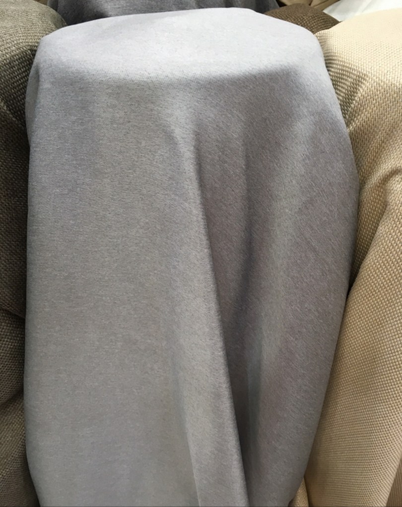 ผ้าม่านกันUV เนื้อหนาพิเศษ หน้ากว้างพิเศษ ไม่เงา เนื้อหนาพิเศษ ผ้าม่านกันUV ร้านผ้าม่านพาหุรัด บริษัท แฟบริค พลัส แหล่งผ้าทำผ้าม่านประเทศไทย