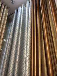 ร้านผ้าม่าน ATM Decor แหล่งผ้าทำผ้าม่านประเทศไทย มีผ้าให้เลือกมากมาย อยู่ใจกลางตลาดผ้าพาหุรัด