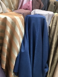 ผ้าม่านสวยๆ ขายราคาส่ง ร้านผ้าม่าน ATM Decor บริษัท แฟบริค พลัส พาหุรัด