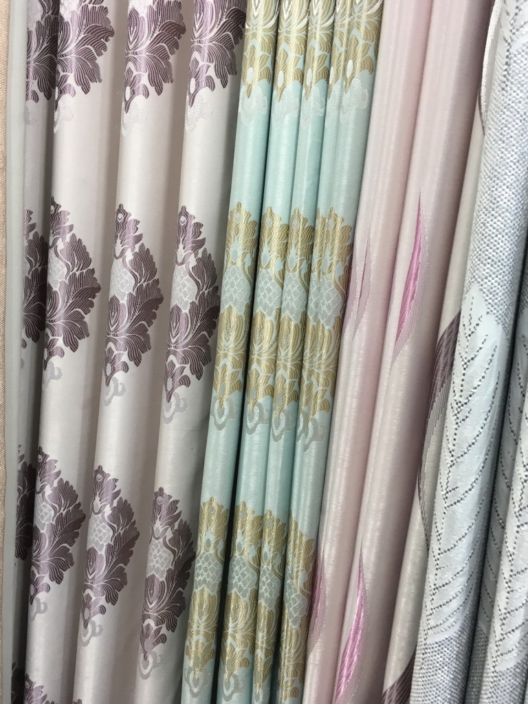 ผ้าม่านกันยูวีสวยๆ มีดีไซน์