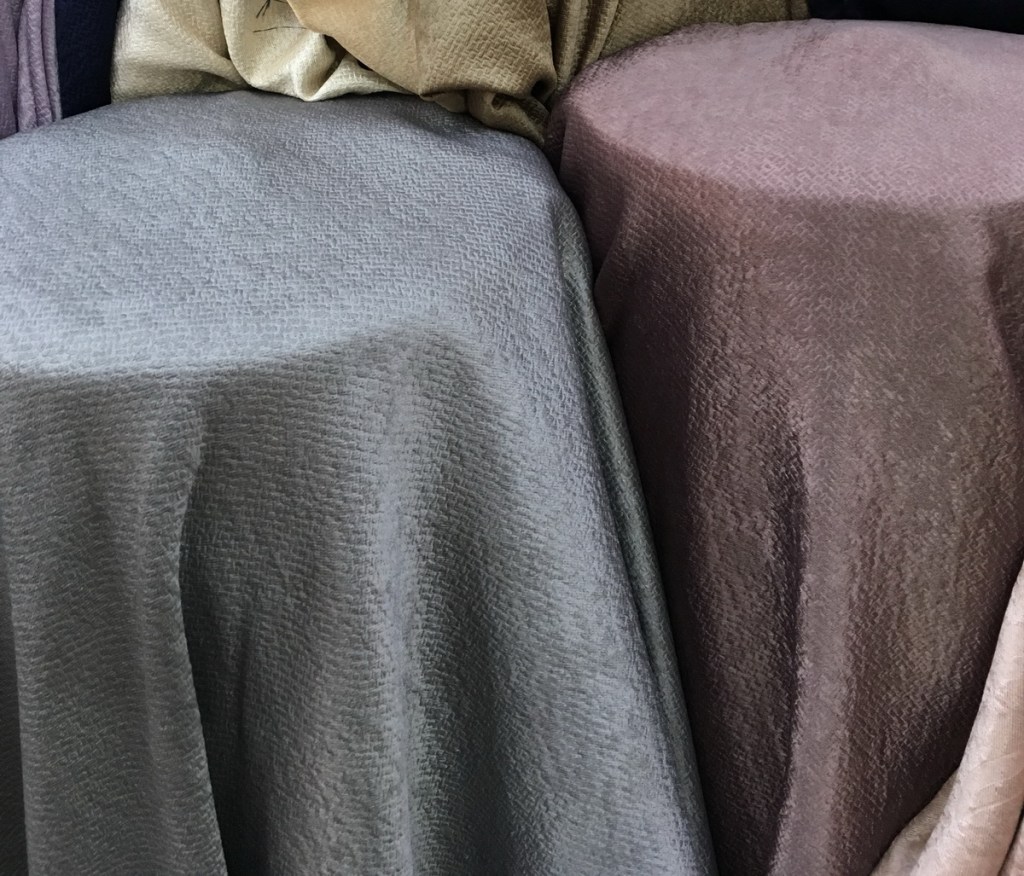 ผ้าม่านกันแสง UV Dim Out (UV Blackout)